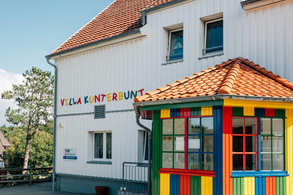 Nordseeklinik Amrum Kurklinik Villa Kunterbunt für Kinder